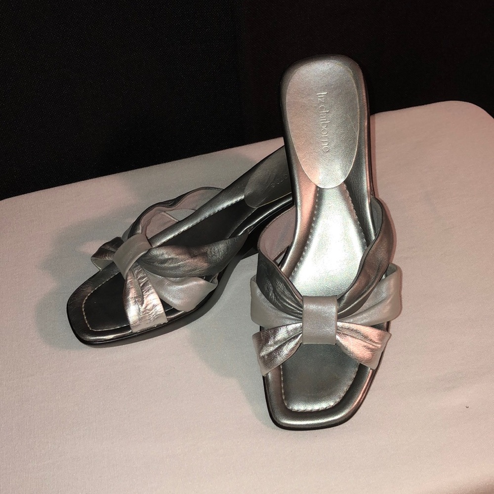 🔥5 for $25🔥 Liz Claiborne Wedges/Slides